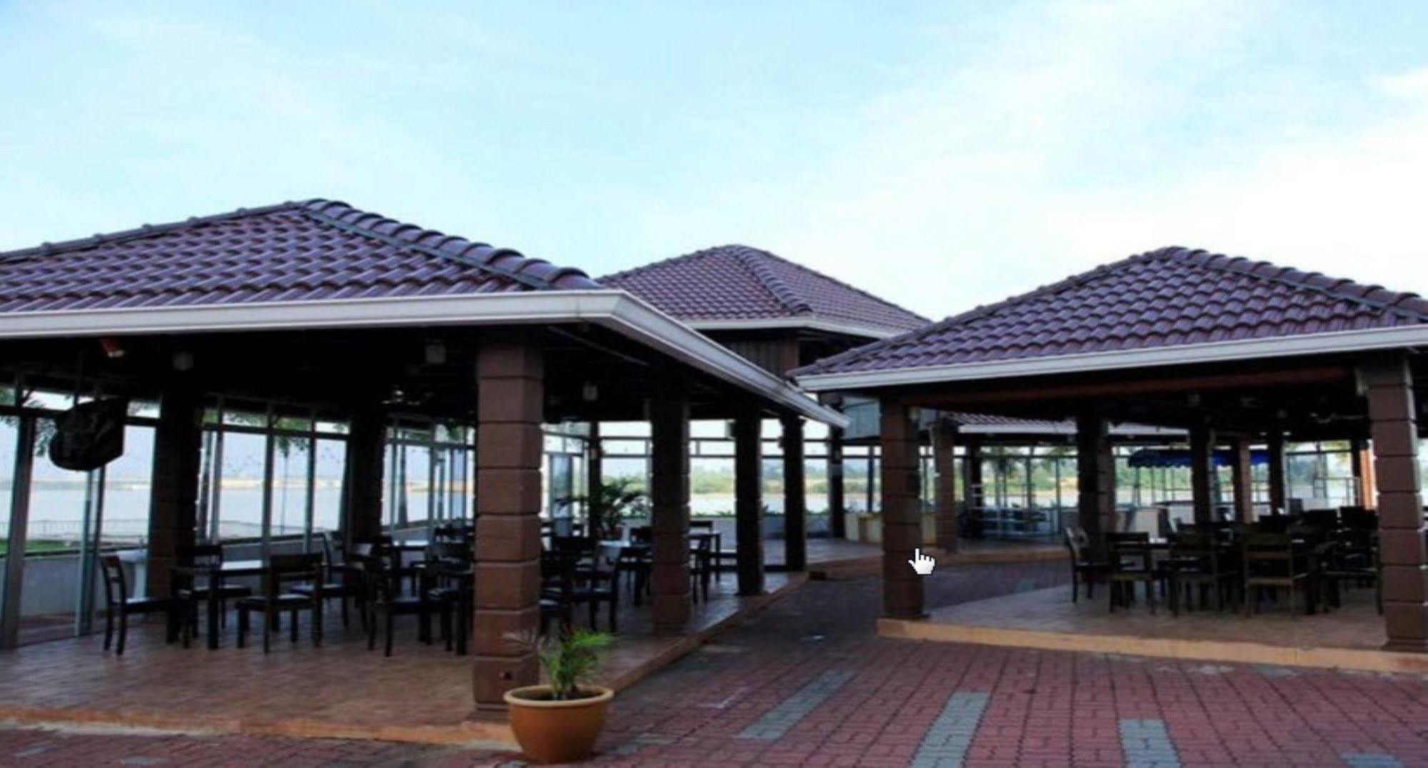 Felda Residence קואלה טרנגאנו מראה חיצוני תמונה